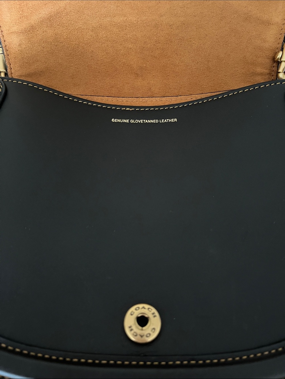 Gorgeous Coach Bag πΌ - Picture 6 of 15